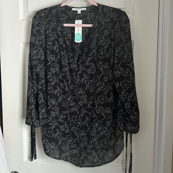 Fun2Fun blouse size XL - Picture 1 of 4